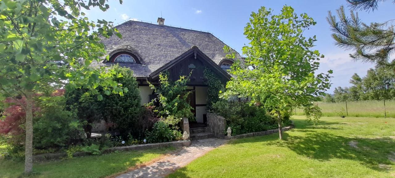 Domek Letniskowy Wczasy Nad Morzem 사시노 외부 사진